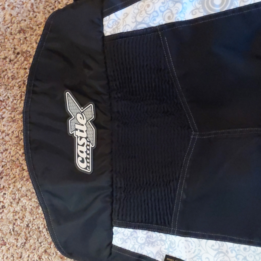 Snowpants - Picture 2 of 3